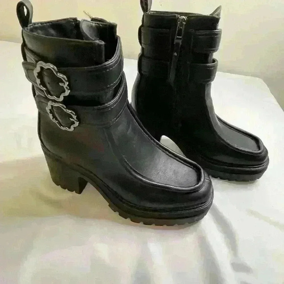 Sam & Libby Chiara Chunky Gothic Embellished  Buckle Combat Boots size 6 - Picture 2 of 9